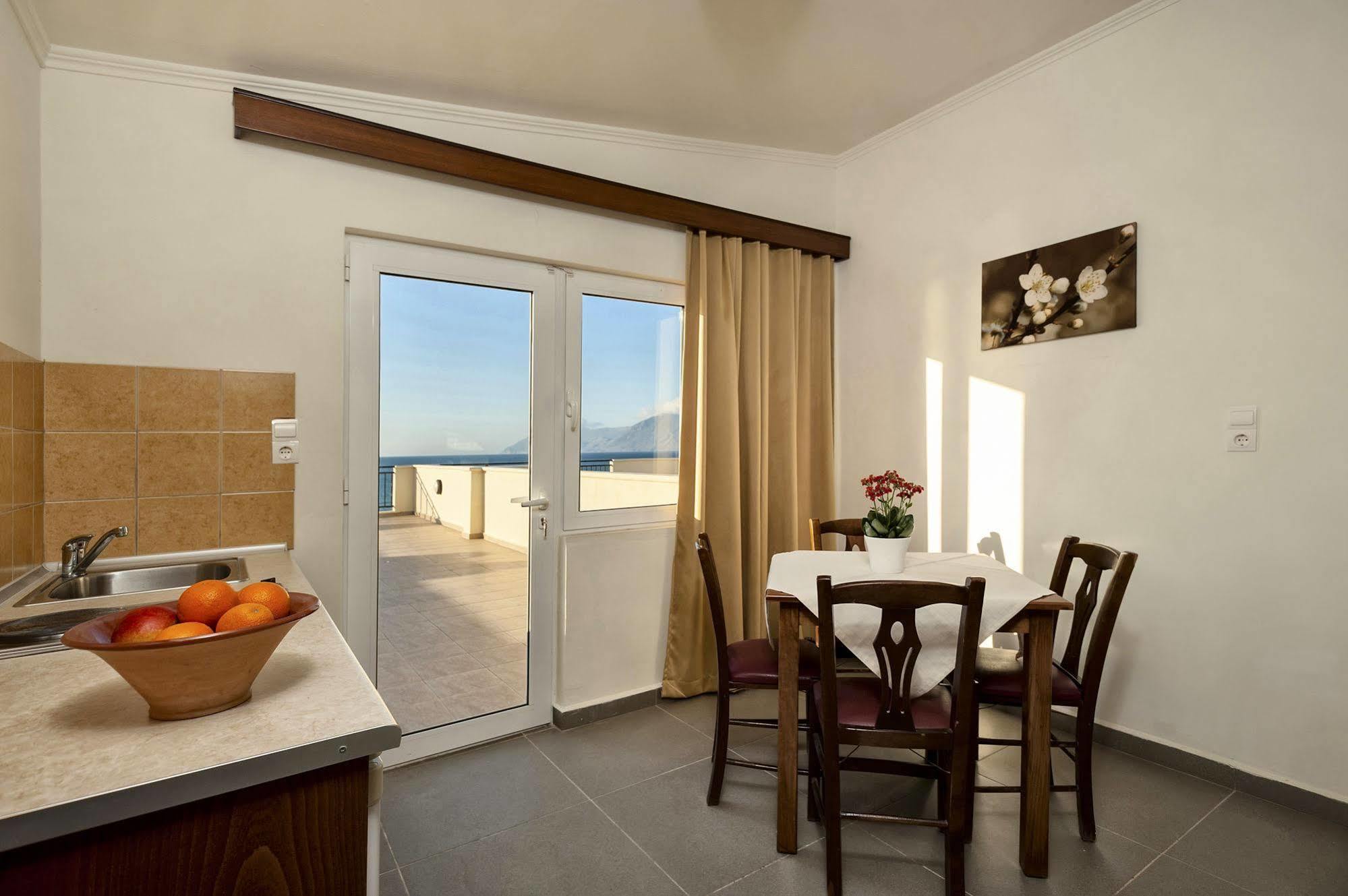 Mesogios Beach Korfalonas Exterior photo